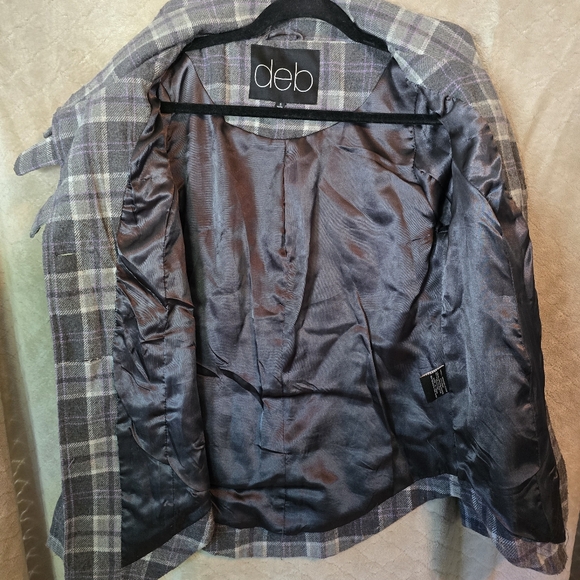 Small Deb Jacket - Picture 3 of 8